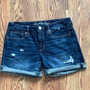 American Eagle Outfitters Women's Blue Denim Shorts Distressed Rips Shreads Sz 6